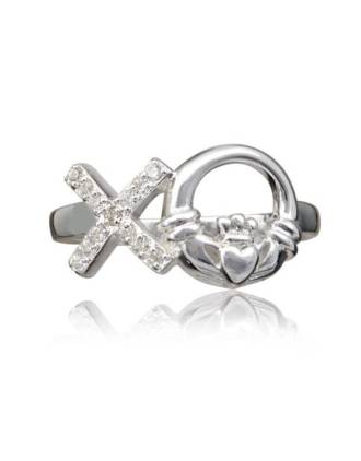Hugs and Kisses Claddagh Ring